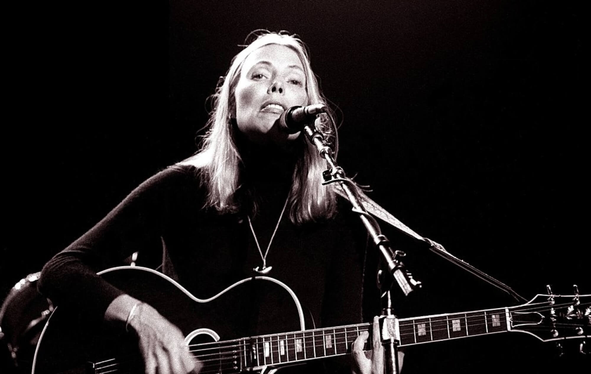 Joni Mitchell in 1976.